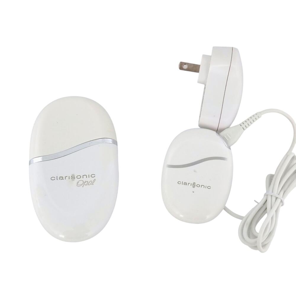Clarisonic Opal Infusion System Anti Aging Personal Hygiene System with Charger